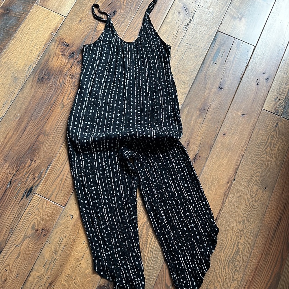 Hem & Thread Romper - image 2